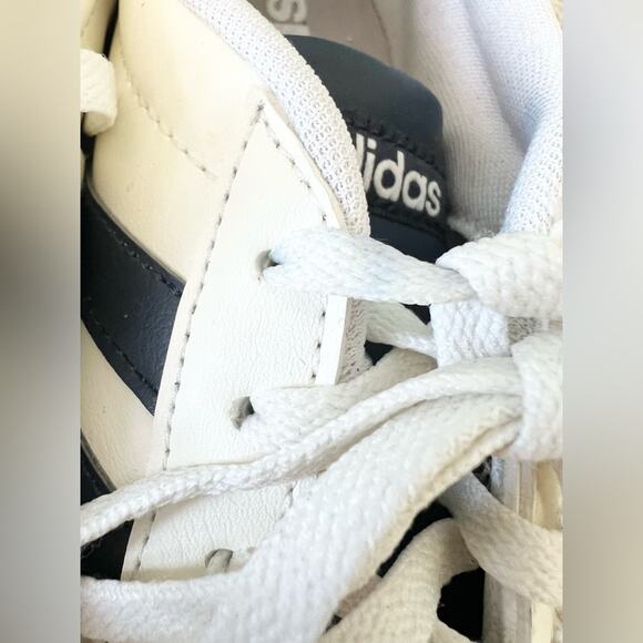 Adidas VL court base white blue suede samba lace up sneaker athletic size 9 fall - Picture 3 of 7